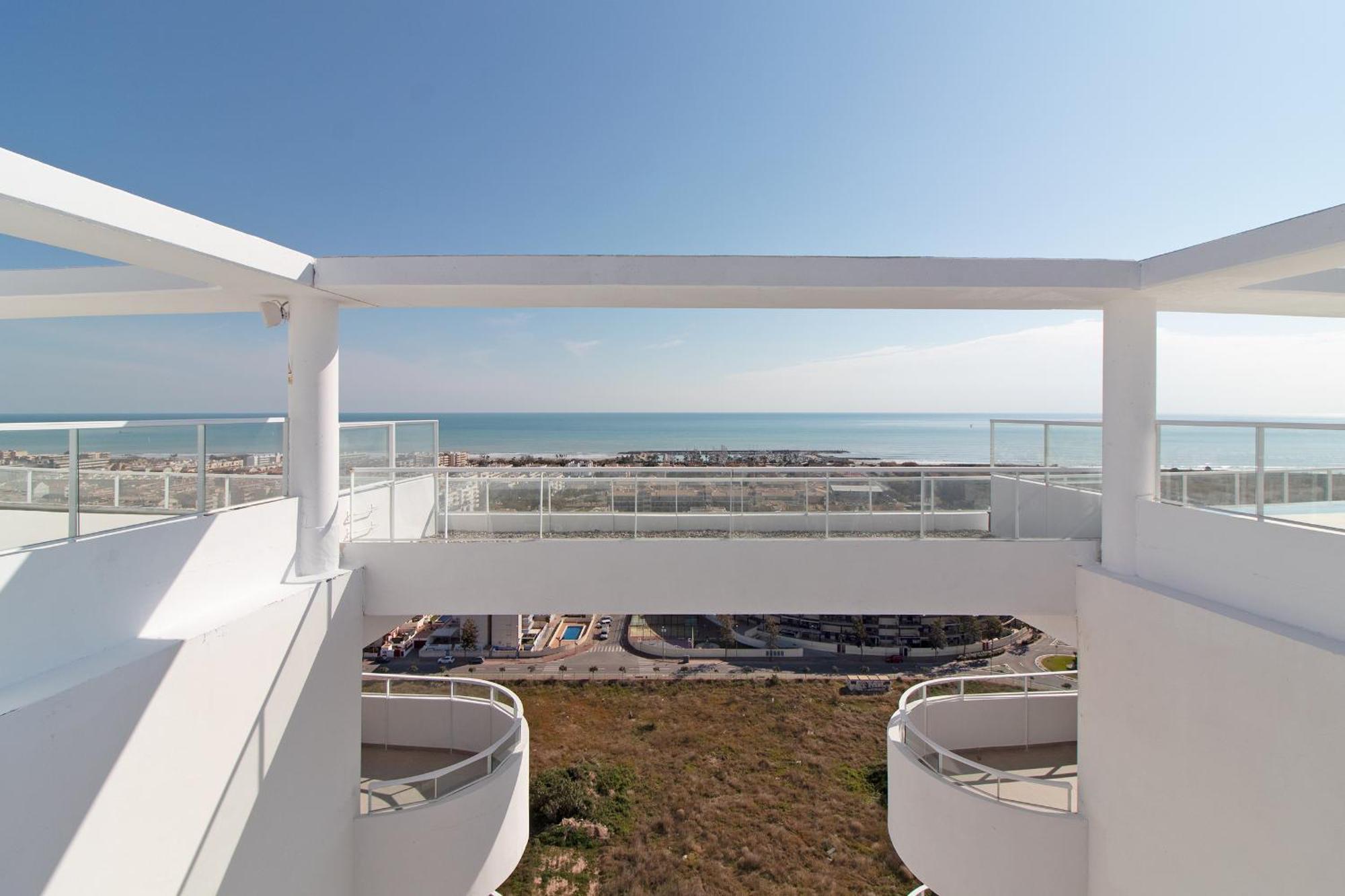 Global Properties, Moderno Apartamento Con Gran Terraza Y Vistas Al Mar Canet d'En Berenguer Eksteriør billede